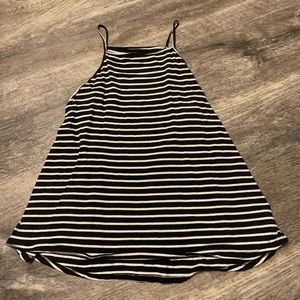 Women’s medium old navy stripe tank